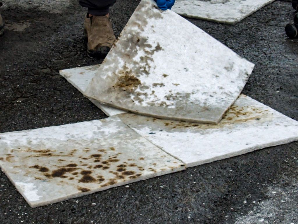 prevent bilge discharges with Spilltration Husky Absorbents 