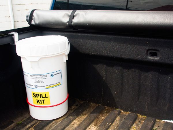 SPL042 - 6.5 gallon bucket spill kit