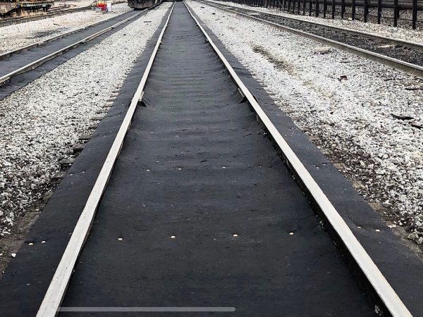 Railroad Track Oil Absorbent Mat Filters Rain Water Durable UV Resistant