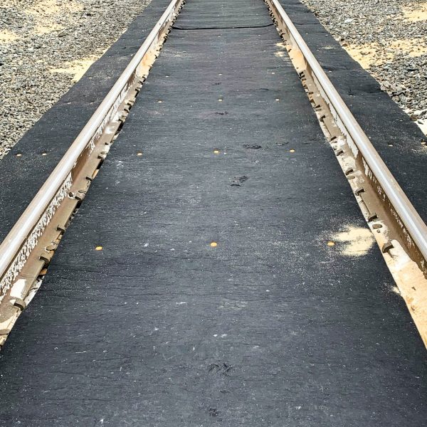 Railroad Track Oil Absorbent Mat Filters Rain Water Durable UV Resistant