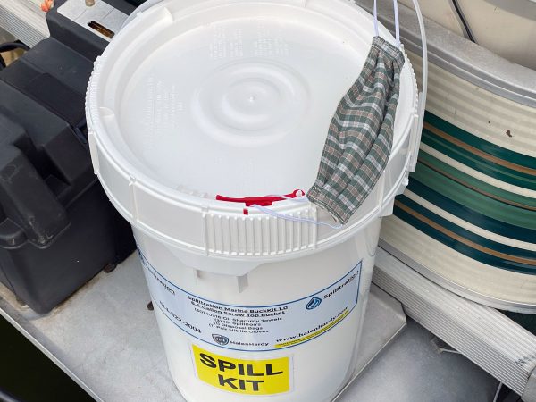 spill kit in 6.5 gallon bucket