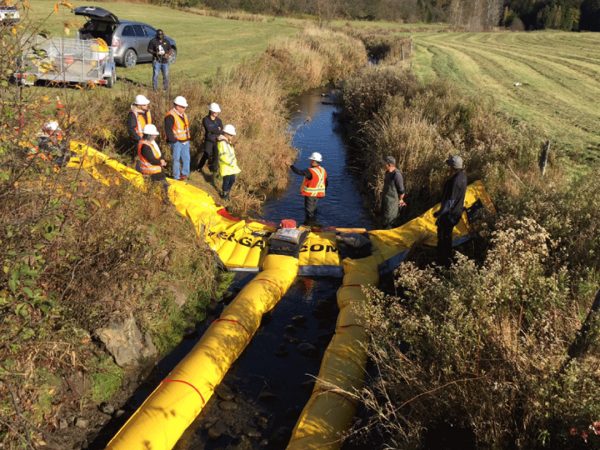 Diverter Attachment for Water-Gate Cofferdam - 2 downstream