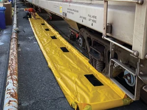 HardyBerm Railroad Plastic Pellet Portable Containment Berm