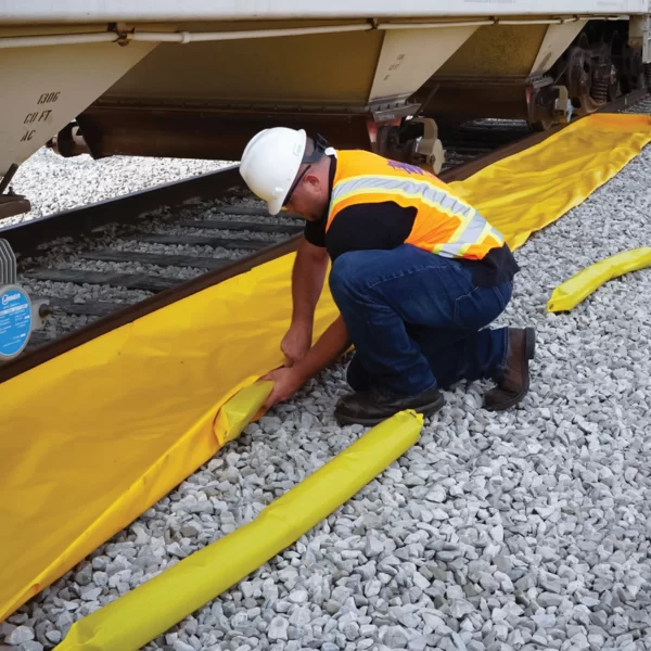 HardyBerm Railroad Leak & Spill Portable Containment Berm